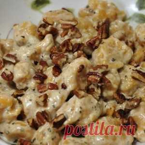Нежная и ароматная тушеная курица с шампиньонами - МирТесен