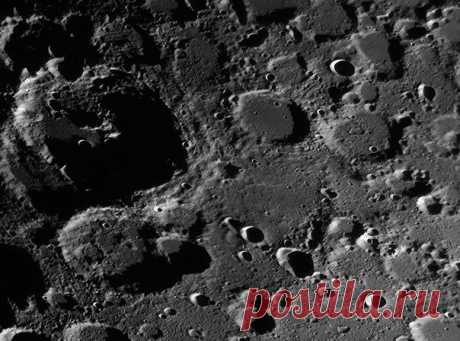 Несколько свежих снимков Луны российских астрофотографов Дмитрия Маколкина (Москва), Александра Ястребова (Брянск) и Андрея Смирнова (Саров) / Интересный космос