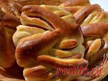 Рецепт - Булочки с колбаской. Как приготовить в домашних условиях быстро и вкусно. Фото рецепта