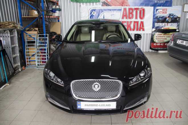 Автостекла Jaguar XF в Кишиневе.
Установка и ремонт.