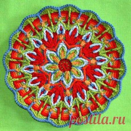 Необычные мотивы крючком с наложенным слоем. | Домоводство для всей семьи