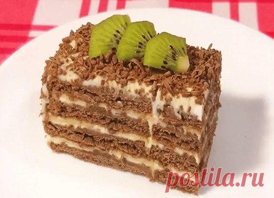 Торт без выпечки.
                    
Ингредиенты:
                   
печенье 24 шт + несколько штучек на обсыпку
250 грамм творога
5 ст. ложек сметаны
3 ст. ложки сахарной пудры
100 грамм масла сливочного размягченного
чернослив по вкусу
какао для украшения
кофе, уже готовый, немного
                        
Приготовление:
                   
Творог перемешать с сахарной пудрой и сметаной (можно миксером на низкой скорости). Добавить масло. Чернослив распарить, порезать...