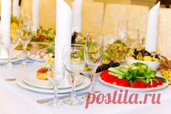 Меню на новогодний стол. Вариант 2 Меню на новогодний стол. Как спланировать меню для новогоднего стола. Что приготовить на новый год. Новогодние рецепты. Праздничное меню.