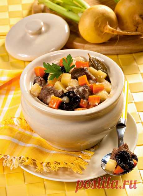 СМОТРИТЕ: Горшочек, вари! Запекаем мясо с овощами по кето-рецепту