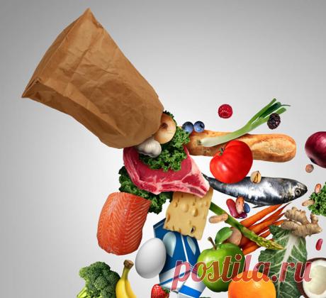 Вот список продуктов, которые нельзя ни есть, ни покупать  Производители пищевых продуктов стремятся выдать на прилавки больший объем продукции и одновременно сэкономить на сырье. Средний потребитель хочет, чтобы продукты питания были вкусными и недорогими. А о том, что входит в их состав, люди предпочитают не задумываться. Вот список самых вредных для здоровья продуктов.