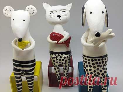 STALL #17 
ANN MAREE GENTILE 
@amusingclay 🌟🌟🌟🌟🌟
‘I would describe my work as fun with a sense of the ridiculous. My background is in clay, having completed a diploma of art, majoring in ceramics at Outer Eastern College. If I produce functional work it is highly decorative but I concentrate mostly on producing series of one off individual sculptural pieces. While I work predominantly in clay I do dabble in other mediums and it is not uncommon for there to be some cro...