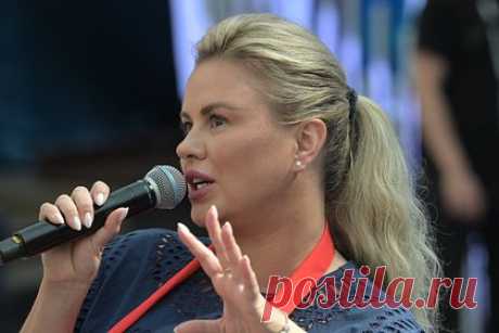 Анна Семенович захотела сбежать из загородного дома