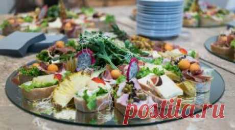 Бутерброды на праздничный стол: вкусные рецепты с фото - простые и красивые Как приготовить быстро и вкусно закуски на праздничный стол или фуршет? Делимся 11 оригинальными рецептами