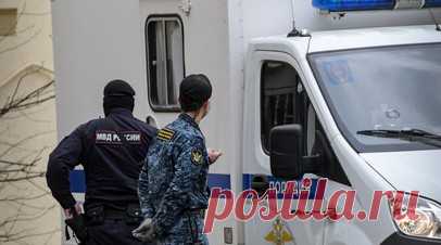 Почти 400 иностранцев за полгода лишились гражданства России за преступления. В России за последние полгода МВД прекратило приобретённое гражданство почти 400 иностранцев за то, что они совершили преступления. Это было сделано благодаря принятому шесть месяцев назад закону, который расширяет число статей УК, приговоры по которым дают основание для аннулирования паспорта. Читать далее