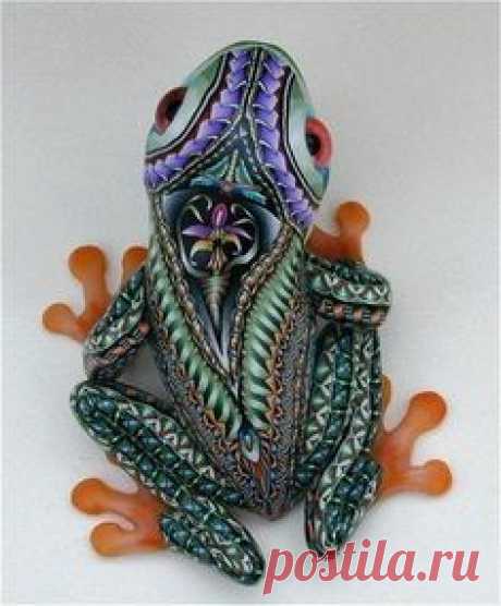 John Anderson polymer clay Papa Tree Frog