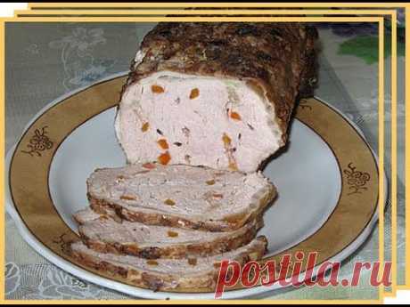 Мясо, шпигованное овощами - YouTube