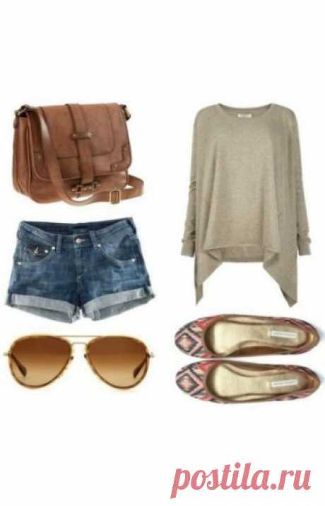 Шорты+балетки

 Короткие джинсовые шорты, балетки со сложным геометрическим принтом и туника асимметрического кроя - классический образ в стиле бохо-шик. Очки-авиаторы делают его ультрасовременным. Если этой зимой вы планируете посетить один из культовых музыкальных фестивалей - это идеальный выбор.

 ГДЕ КУПИТЬ?

 Что: стильная женская одежда и аксессуары

 Где: «glontti family»

 Адрес: г. Санкт-Петербург, Ул. Типанова, дом 21, метро Московская, трк "Питер", 2-й этаж, с ...