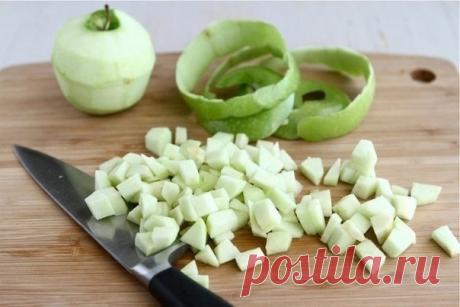 Как приготовить хрустящие яблочные пирожки - рецепт, ингредиенты и фотографии