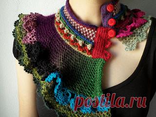 knitted and crocheted statement scarflette - in purple, bu… | Flickr