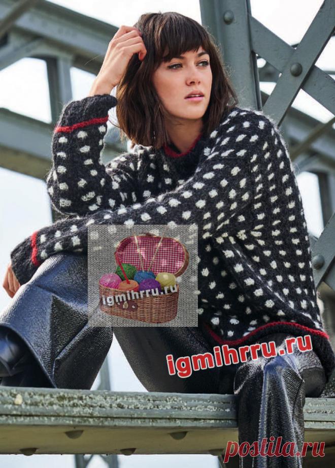 Пуловер оверсайз с клетчатым рисунком. Вязание спицами со схемами и описанием