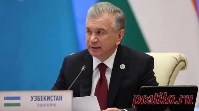 Мирзиеев поддержал усилия по урегулированию украинского кризиса