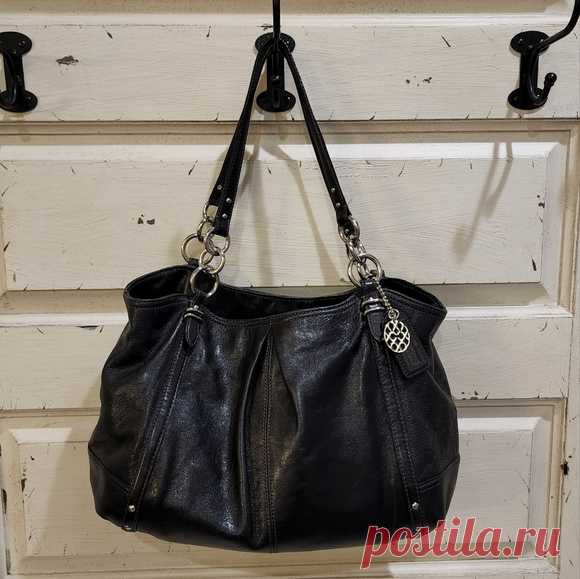 Authentic Coach Alexandra Black Leather Shoulder Bag Purse H1073-16244 Shop kkbarkley's closet or find the perfect look from millions of stylists. Fast shipping and buyer protection. Authentic Coach Alexandra Black Leather Shoulder Bag Purse H1073-16244

14