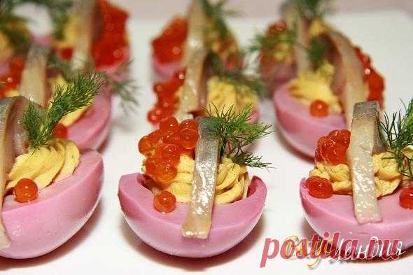 Фаршированные яйца Фламинго
