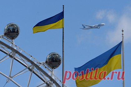 На Украине усомнились в гарантиях безопасности от Британии. Депутат Верховной Рады Алексей Кучеренко отреагировал на подписание Лондоном и Киевом соглашения о гарантиях безопасности для Украины. «Всем геополитикам, стратегам и домашним хозяйкам: "Полную гарантию может дать только страховой полис!". О. Бендер. Ищите дальше какие-то "гарантии", искатели!» — написали он.