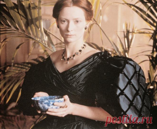 Тильда Суинтон, 5 ноября, 1960