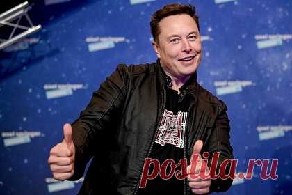 Роскосмос допустил визит Илона Маска на космодром Восточный. Глава «Роскосмоса» Дмитрий Рогозин допустил посещение американским предпринимателем Илоном Маском космодрома Восточный. Как отметил российский политик, главу Tesla и SpaceX нужно пригласить в Россию после окончания строительства второй очереди космодрома на пуск пилотируемого корабля «Орел».