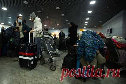 Россия вывезла из Казахстана почти всех пожелавших уехать соотечественников. Самолеты ВКС РФ доставили из Алма-Аты в Москву и Екатеринбург 1 461 россиянина, пожелавшего вернуться из Казахстана в Россию. Накануне в МИД России заявляли, что с просьбами об эвакуации в кризисный центр обратились около 1600 сограждан. Таким образом, практически всех желавших россиян уехать из республики уже вывезли.