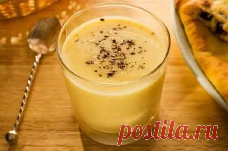 Молоко с кардамоном стимулирует работу мозга и избавляет от депрессий и усталости!

Если же приготовить его с шафраном – такой напиток стабилизирует работу нервной системы, дыхательных путей и сосудов, а регулярное питье 