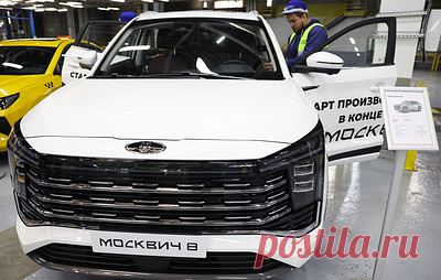 "Москвич" продал 24 автомобиля "Москвич-8" с момента старта продаж 22 июля. Новая модель представляет собой семиместный кроссовер