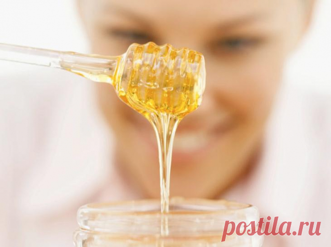 Рассказывают эксперты: 4 явных признака поддельного меда Традиционно середина августа – время, когда для пчеловодов наступает разгар медовой страды, и они начинают качать мед. Но по мнению экспертов, мед – самый легко подделываемый продукт, и его качество, ...