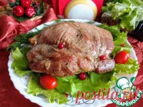 Свиная лопатка, запеченная с чесноком - кулинарный рецепт