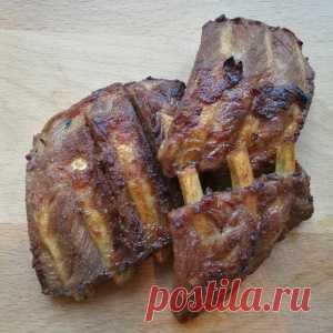 Рёбрышки в духовке
Можно взять бараньи рёбрышки.