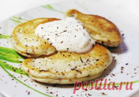 Оладьи на кефире - вкусный завтрак за считанные минуты