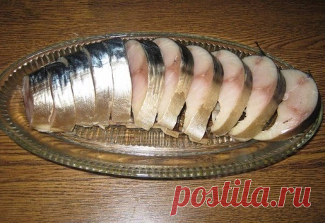 ПОТРЯСАЮЩАЯ СОЛЕНАЯ СКУМБРИЯ.    
Шустрый Повар