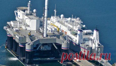 Российский плавучий космодром уплывает из порта США
