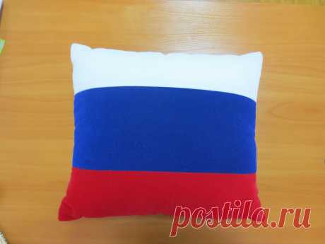 Сувенирная подушка-флаг &quot;РОССИЯ&quot;