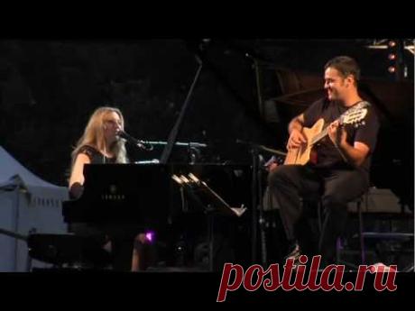 Eliane Elias "They cant take that away from me" Live