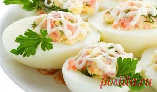 Фаршированные яйца. 26 вариантов для начинки..