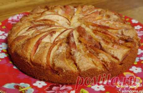 Домашний пирог с яблоками и корицей - Простые рецепты Овкусе.ру