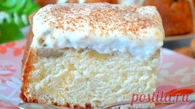 Шарлотка со сметанным кремом | Рецепты "Вкуснятинки"