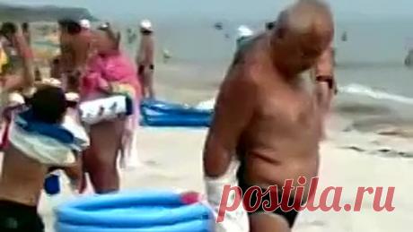 Это надо смотреть на пустой мочевой пузырь