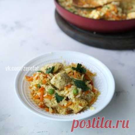 Рагу из индейки с овощами и рисом
КБЖУ на 100г: 104/7/1/14
рис 200г (в сухом виде)
лук 1 шт
горошек замороженный 90г
Показать полностью…