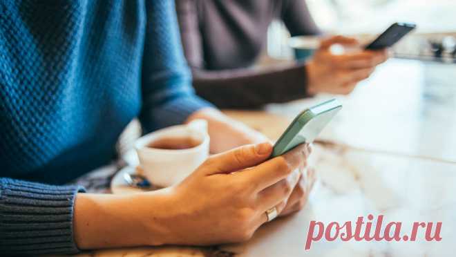 Офтальмолог рассказал, как не испортить зрение при использовании гаджетов. Негативное влияние гаджетов на глаза объясняется их неправильным использованием. При соблюдении определенных правил они не будут ухудшать зрение, отметила врач-офтальмолог Видновской КБ Минздрава МО Нурлана Аскерова. Одним из главных ...