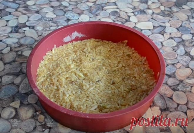 Насыпной яблочный пирог «Три стакана»