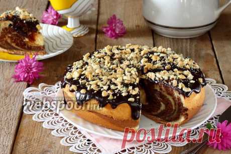Кекс с ликёром и фундуком
