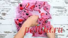 Goodful - These 4 yogurt bark recipes are yummy frozen treats 😋 🍓!...