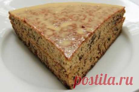 Рецепт очень вкусного торта с грецкими орехами Друзья, среди великого множества рецептов тортов, рецепт этого торта похож на приготовление пирога. У него великолепное плотное тесто, наподобие пряничного, насыщенное достаточным количеством орехов. В сочетании с кремом,...