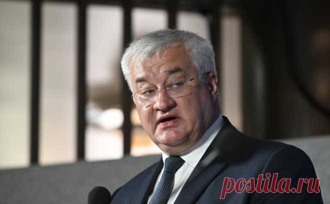 Киев посоветовал Венгрии жаловаться насчет нефти «друзьям в Москве». Венгрия ранее обвинила Украину в ударе по нефтепроводу, из-за чего были приостановлены поставки из России. Киев не стал подтверждать или опровергать факт атаки
