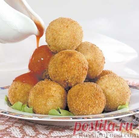 ПОНЧИКИ

Очень вкусные пышки-пончики с творогом очень любят дети, к вечернему чаю... 
Рецепты жареных и печеных пончиков с творогом или изюмом на сайте: