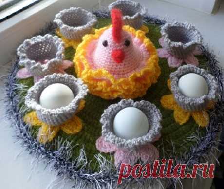 Пасхальный набор, связанный крючком.