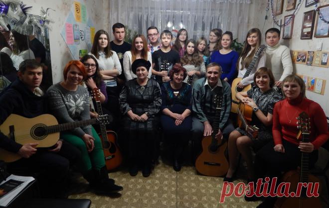 Рождественская встреча участников клуба "БАРРЭ" с современными авторами